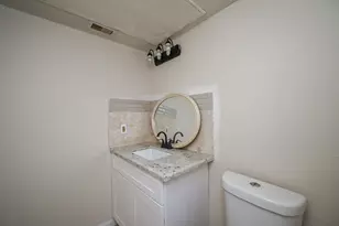 3900 Woodchase Dr, Houston, TX 77042 - Photo 20