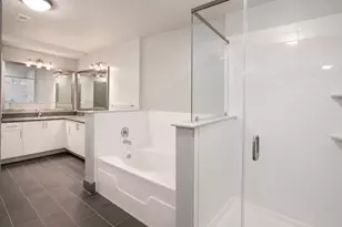 3788 Richmond St Ave, Houston, TX 77046 - Photo 8