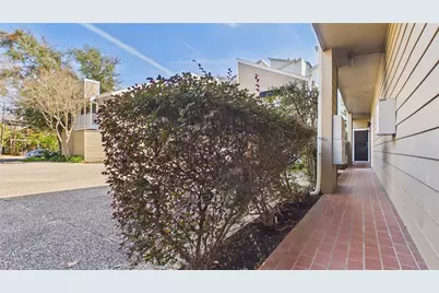 1211 Jackson Boulevard #G, Houston, TX 77006 - Photo 32