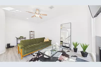 1211 Jackson Boulevard #G, Houston, TX 77006 - Photo 10