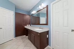 8923 Willow Wind Ln, Houston, TX 77083 - Photo 14