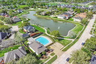 2835 Fairway Dr, Friendswood, TX 77546 - Photo 38