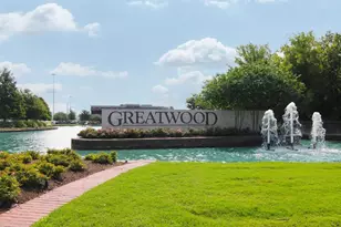 1711 Quiet Pond Dr, Sugar Land, TX 77479 - Photo 22