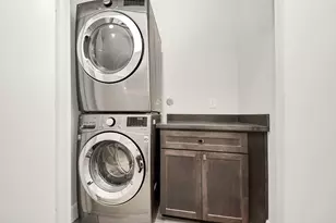 325 Eado Park Cir, Houston, TX 77020 - Photo 10