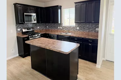 6831 Cortenridge Lane, Houston, TX 77048 - Photo 12