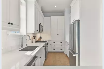 2502 Sunset Passage, Galveston, TX 77550 - Photo 16