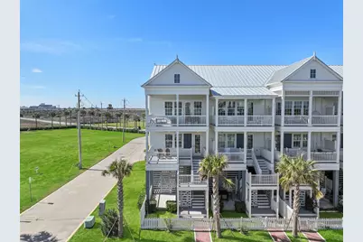 2502 Sunset Passage, Galveston, TX 77550 - Photo 2