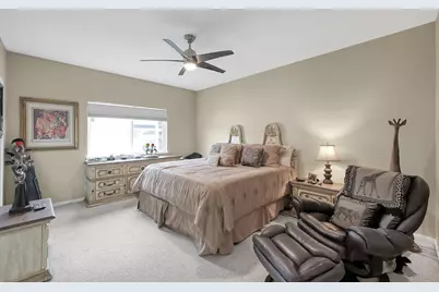 63 April Point Drive S, Conroe, TX 77356 - Photo 12