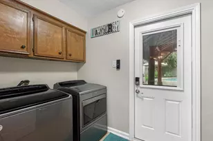 12701 Manorwood Ln, Cypress, TX 77429 - Photo 22