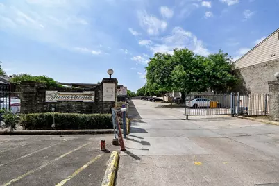 8201 Richmond Avenue #55, Houston, TX 77063 - Photo 2