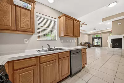 2814 Skimmer Way, Crosby, TX 77532 - Photo 12