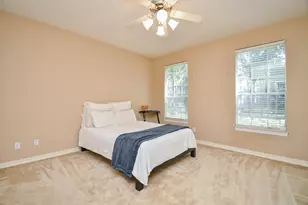208 Bremond St, Houston, TX 77006 - Photo 4