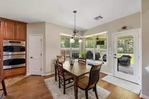 140 Brendan Woods Ln, Conroe, TX 77384 - Photo 14