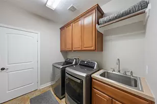 140 Brendan Woods Ln, Conroe, TX 77384 - Photo 32