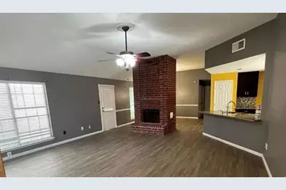 2025 Sandy Knoll Drive, Missouri City, TX 77489 - Photo 4
