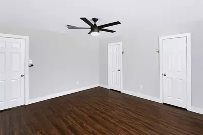 11930 Ashcroft Drive, Houston, TX 77035 - Photo 30