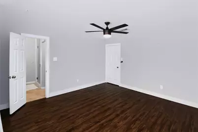 11930 Ashcroft Drive, Houston, TX 77035 - Photo 28