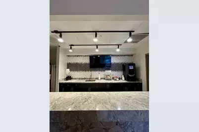 4899 Montrose Boulevard #1513, Houston, TX 77006 - Photo 18