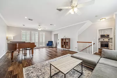 1213 Oneil Street #B, Houston, TX 77019 - Photo 10