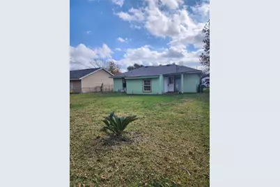 2413 Huntington Drive, Pasadena, TX 77506 - Photo 2