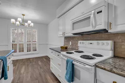 10355 Longmont Drive #35/14, Houston, TX 77042 - Photo 8