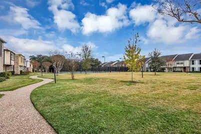 10355 Longmont Drive #35/14, Houston, TX 77042 - Photo 32