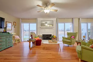 1817 Veranda Dr, West Columbia, TX 77486 - Photo 8