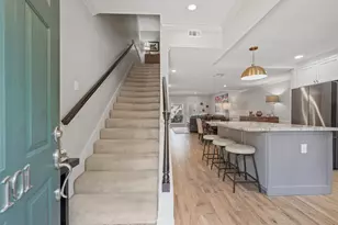 2236 S Piney Point Rd, Houston, TX 77063 - Photo 4