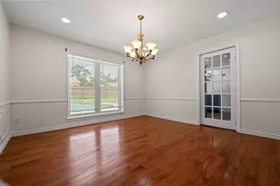 8114 Coolshire Ln, Houston, TX 77070 - Photo 12