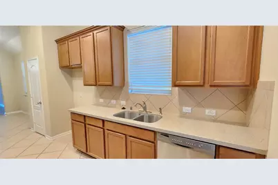 24502 Carlton Springs Lane, Katy, TX 77494 - Photo 6