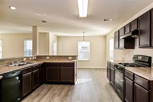 715 North Ella Creek Drive, Houston, TX 77067 - Photo 2