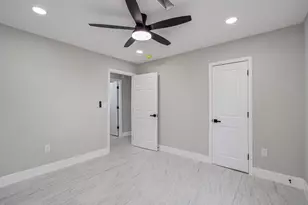 13221 Candlewick St, Houston, TX 77015 - Photo 20
