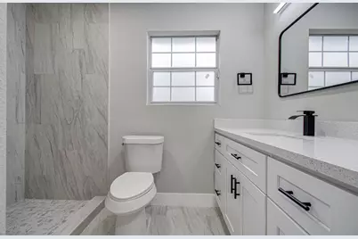 13221 Candlewick Street, Houston, TX 77015 - Photo 24