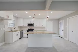 13221 Candlewick St, Houston, TX 77015 - Photo 10