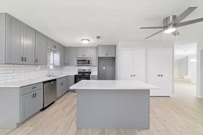 10522 Northview Drive, Houston, TX 77086 - Photo 16