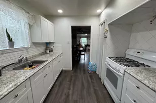 5526 Bunte St, Houston, TX 77026 - Photo 10