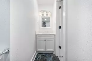 1418 Vermont St, Houston, TX 77006 - Photo 14