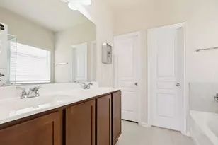 15414 Kirkdell Bend Dr, Humble, TX 77346 - Photo 16