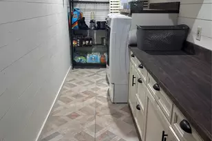 7109 Antero Dr, San Antonio, TX 78250 - Photo 6