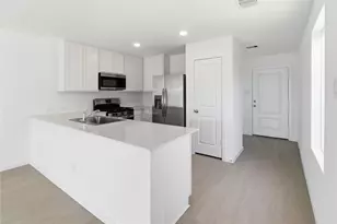 28731 Bottom Grass Trl, Hockley, TX 77447 - Photo 2