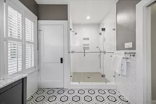 1407 Oxford St, Houston, TX 77008 - Photo 14