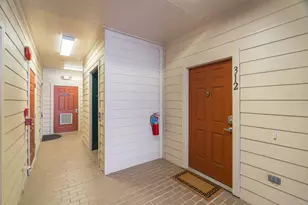 6607 Lake Woodlands Dr, The Woodlands, TX 77382 - Photo 2