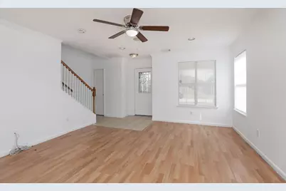 11707 Madison Oak Street, Houston, TX 77038 - Photo 8