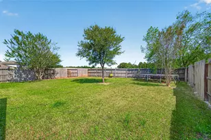 1310 Tee Time Ct, Crosby, TX 77532 - Photo 40