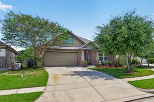 1310 Tee Time Ct, Crosby, TX 77532 - Photo 2