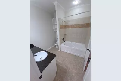 3117 Fairdale Oaks E #A, Houston, TX 77057 - Photo 2