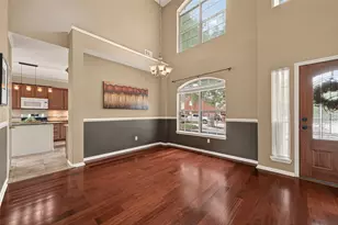8831 Hedgestone Ct, La Porte, TX 77571 - Photo 2