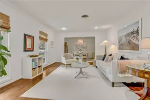 4606 Waynesboro Dr, Houston, TX 77035 - Photo 2