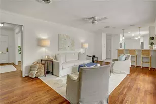 4606 Waynesboro Dr, Houston, TX 77035 - Photo 12