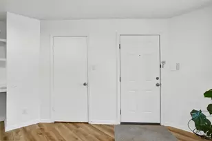 2401 Sycamore Ave, Huntsville, TX 77340 - Photo 4